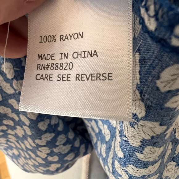 Cynthia Rowley top, size large in excellent condition - Picture 8 of 10